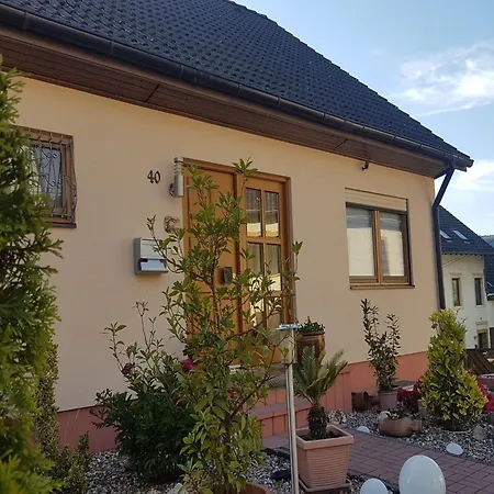 Apartment Retreat, Cleaning Included *