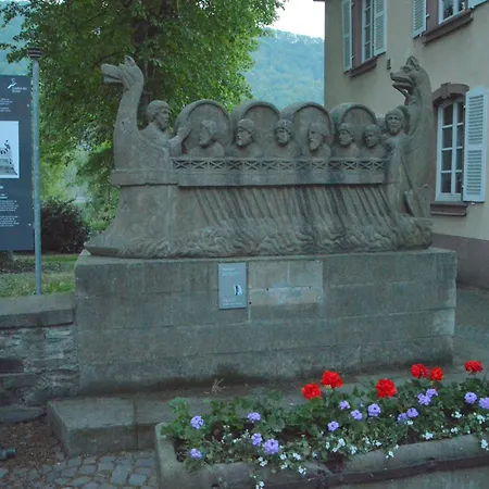 Retreat, Cleaning Included Neumagen-Dhron