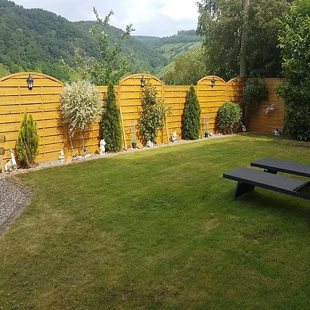 Retreat, Cleaning Included *